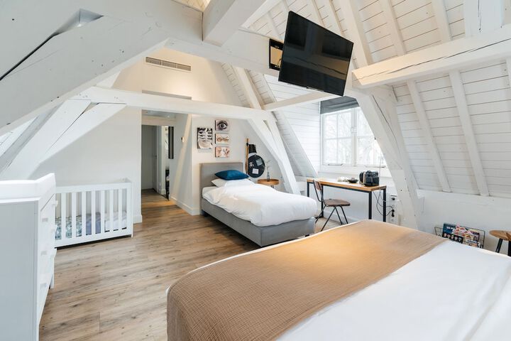 Room 14 of 67