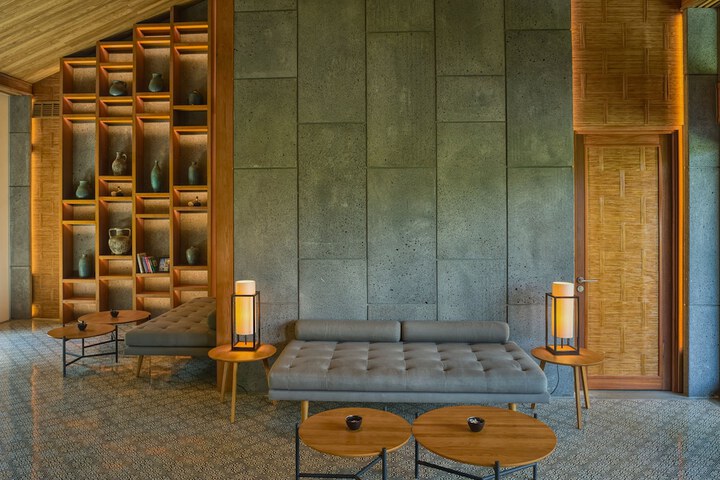 Hotel Interior 140 of 212