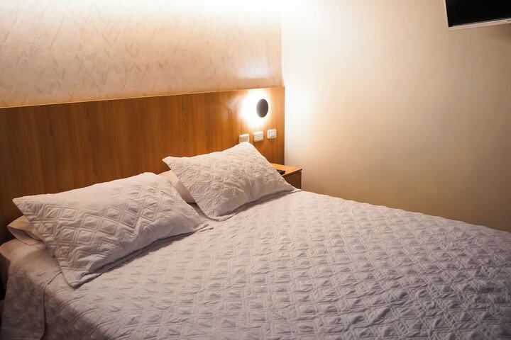 Room 47 of 144