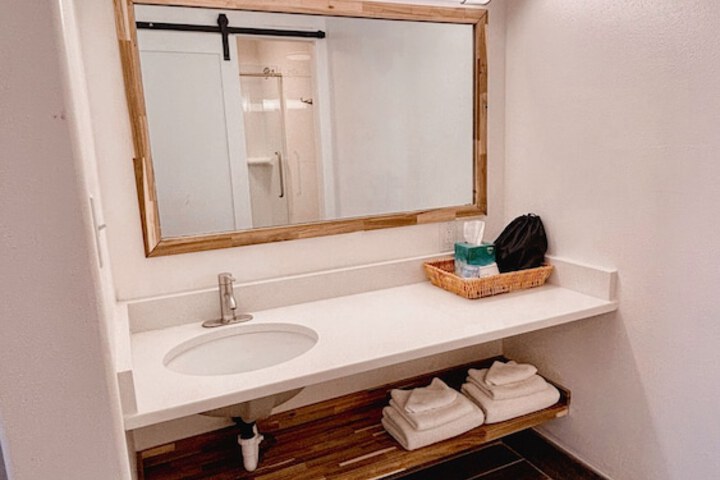 Room 20 of 47