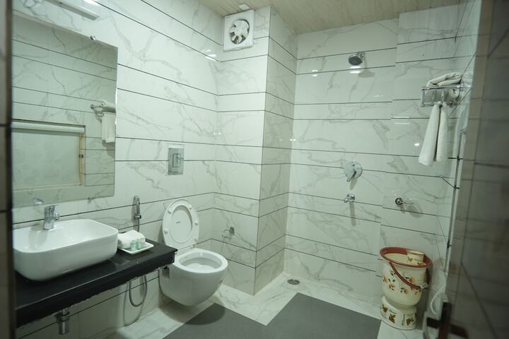 Room 21 of 23