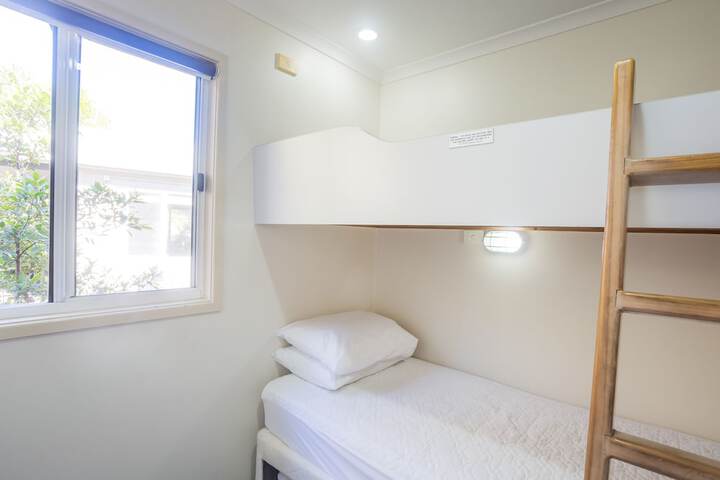 Room 4 of 67
