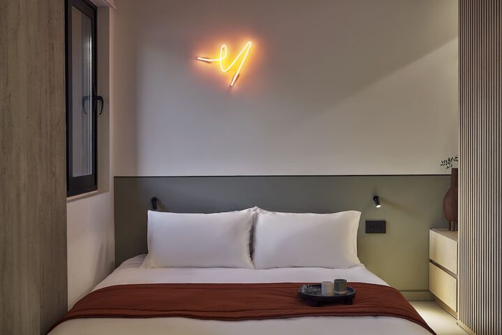 Room 3 of 59