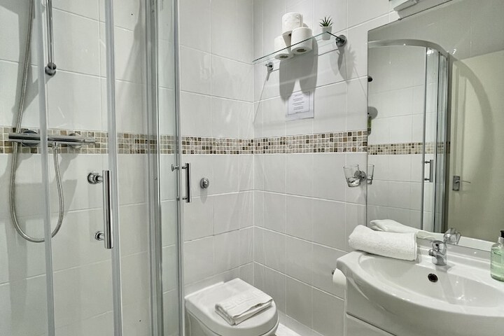 Bath Photo