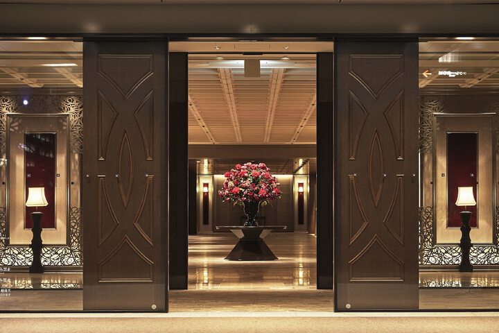 Hotel 2 of 72