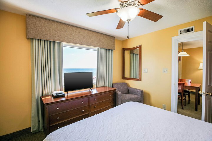 Room 16 of 53