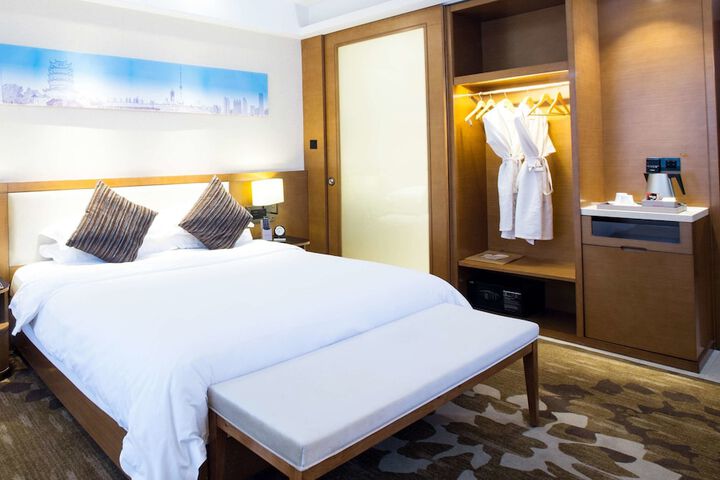 Room 20 of 43