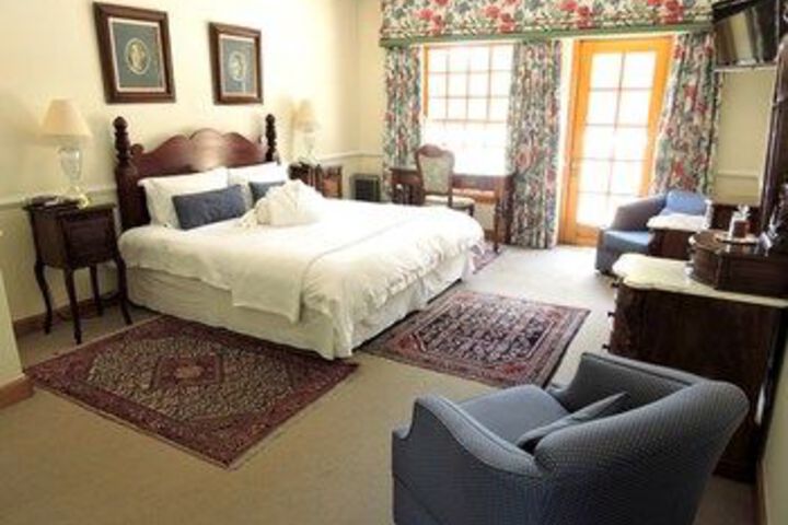 Room 12 of 27