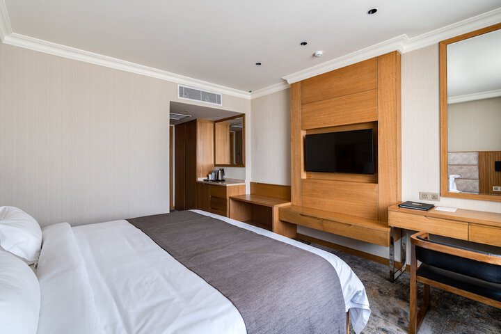Room 15 of 59