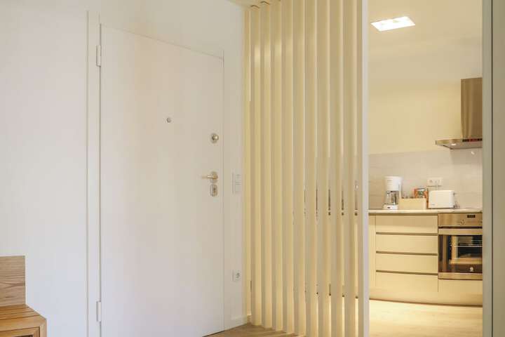 Room 26 of 93