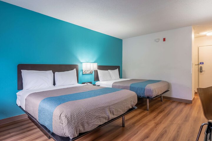 Room 20 of 46