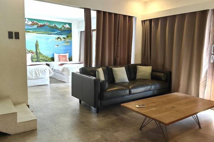 Room 17 of 75