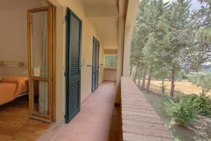 Terrace/Patio 3 of 51