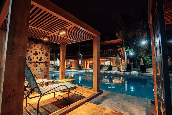 Pool 22 of 46