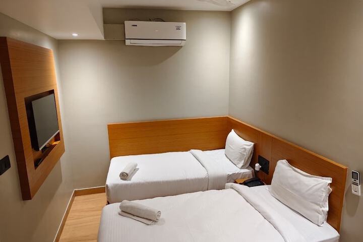 Room 49 of 88