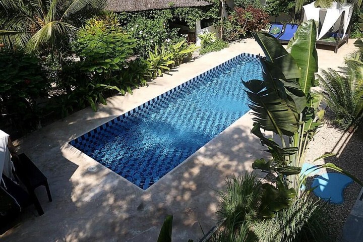 Pool 14 of 36