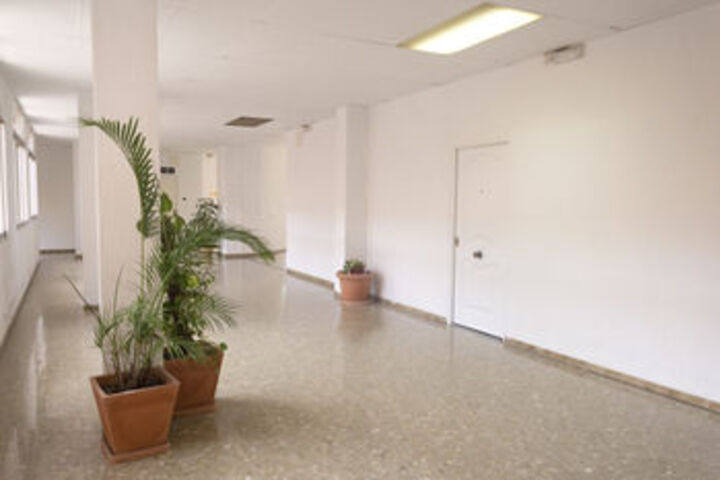 Room 162 of 211