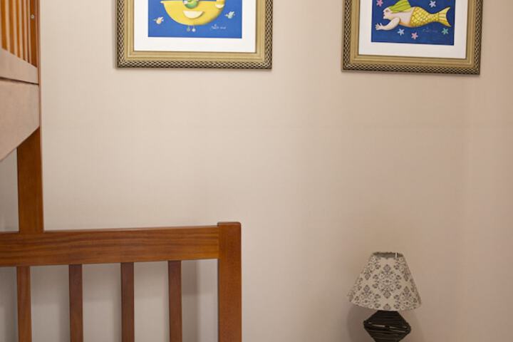 Room 8 of 31