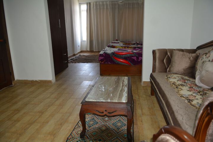 Room 44 of 61