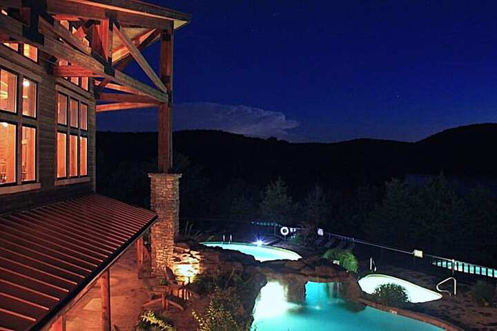 Hotel 77 of 86