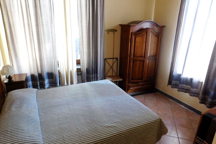 Room 17 of 22