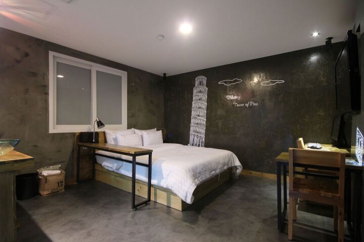 Room 56 of 126
