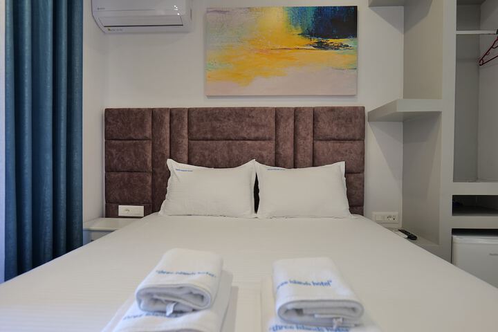 Room 60 of 95