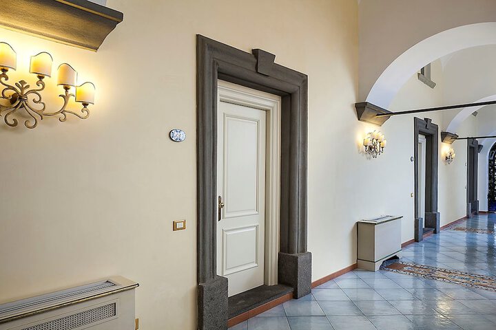 Hotel 2 of 55