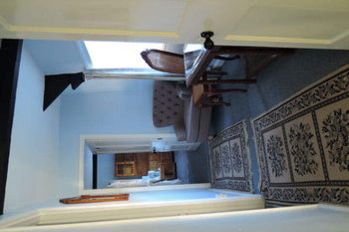 Room 19 of 30