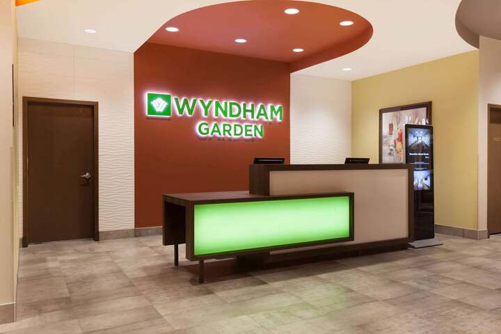 Guest Lobby