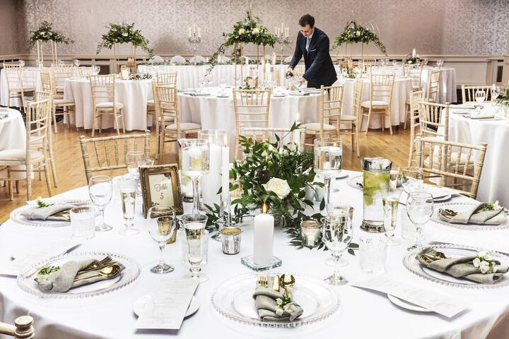 Banquet hall