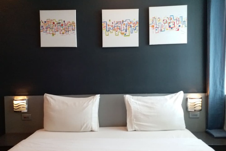 Room 54 of 91