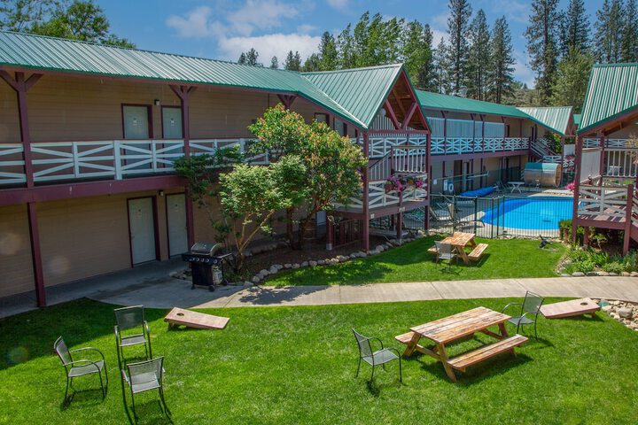 Property Grounds 31 of 43