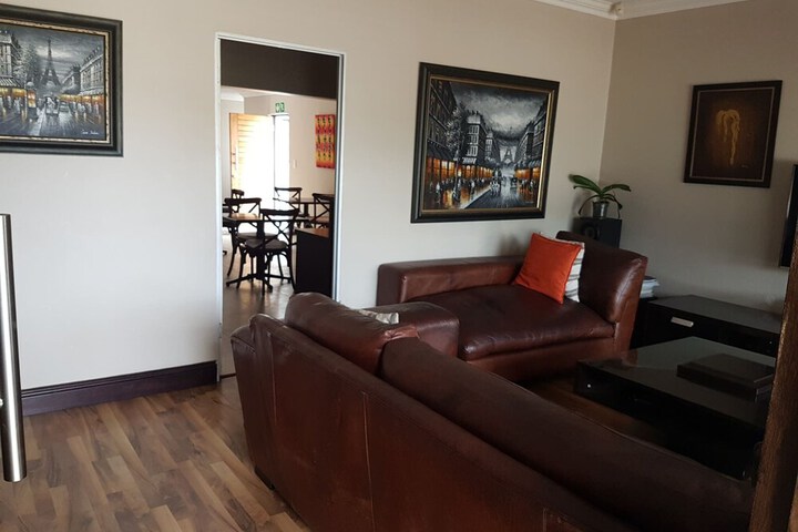 Room 12 of 36