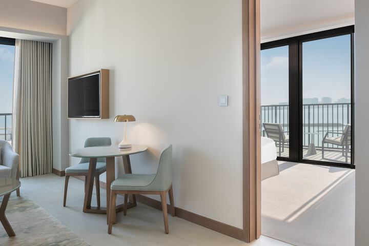 Room 10 of 70