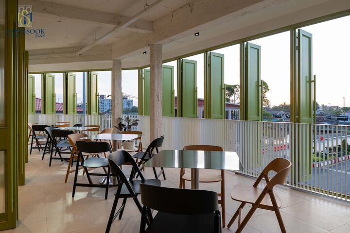 Terrace/Patio 23 of 51