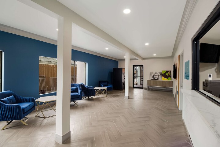 Lobby Entry