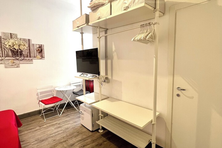 Room 15 of 58