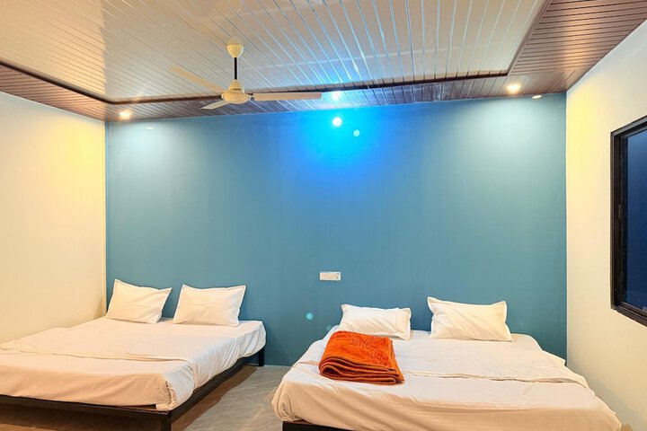 Room 2 of 12