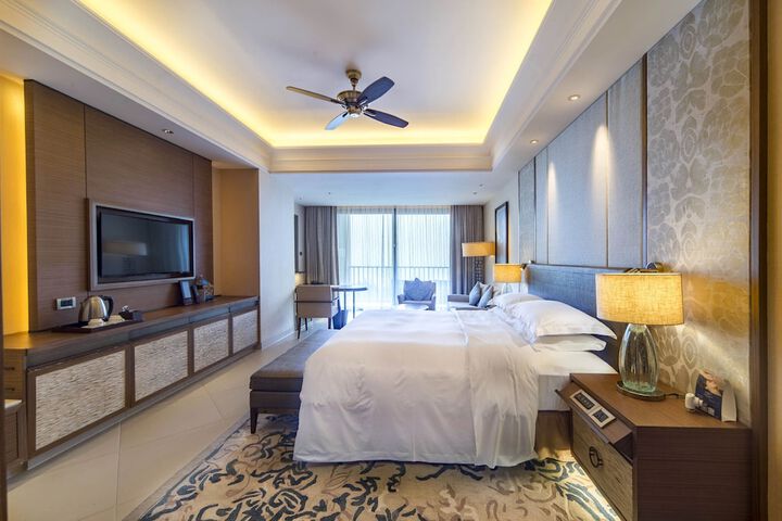Room 45 of 109