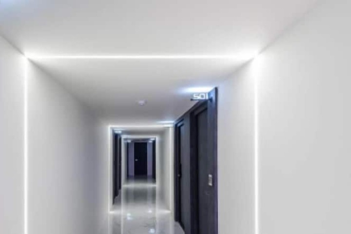 Ballroom/Hall 19 of 23