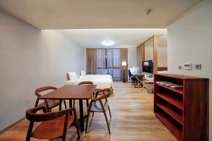 Room 87 of 155
