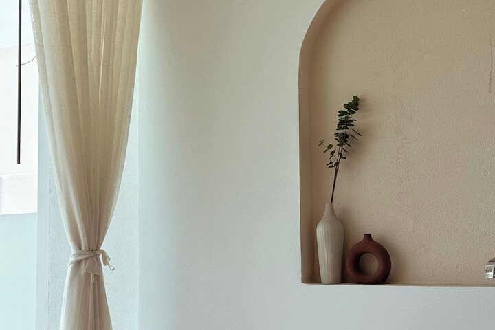 Room 62 of 66