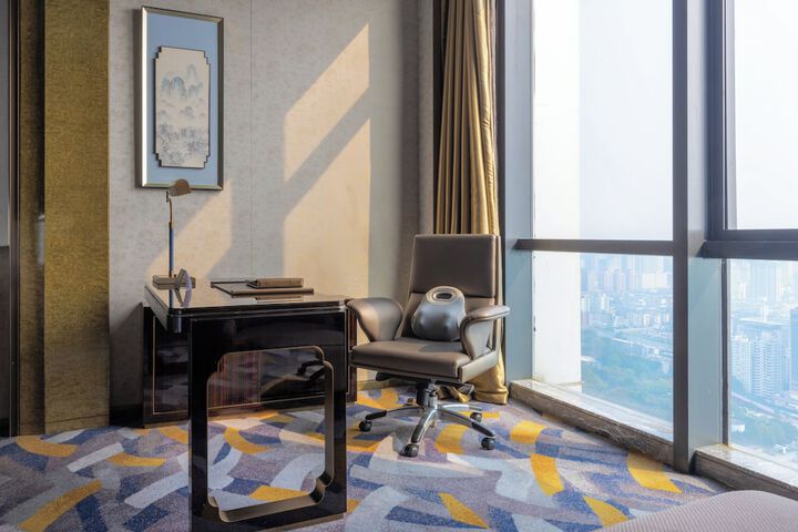 Room 16 of 57