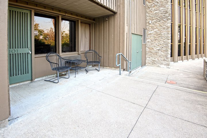 Terrace/Patio 67 of 121
