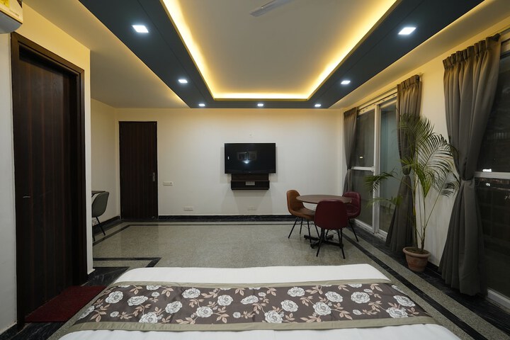 Room 21 of 73