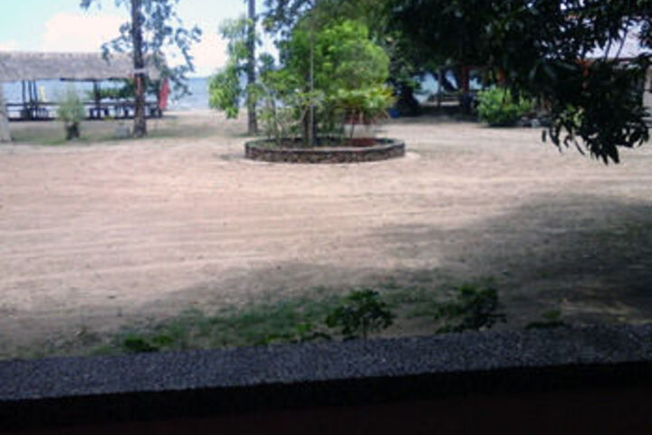 Property Grounds 21 of 24