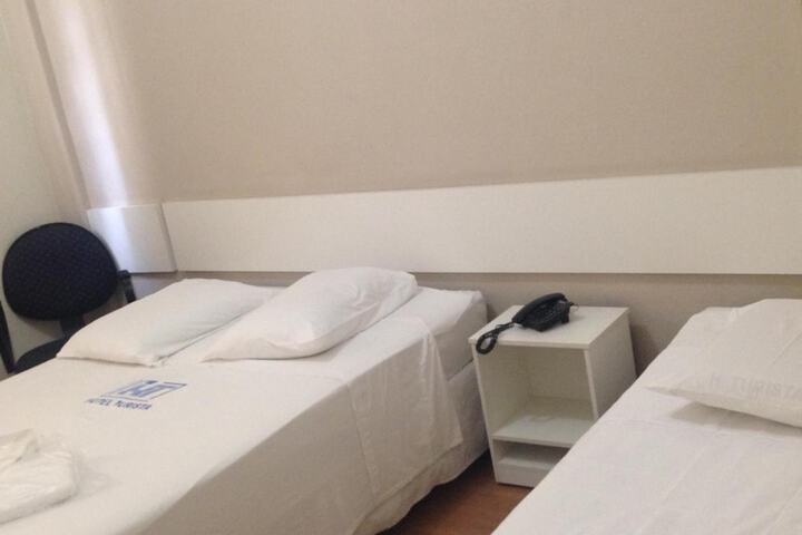 Room 15 of 43