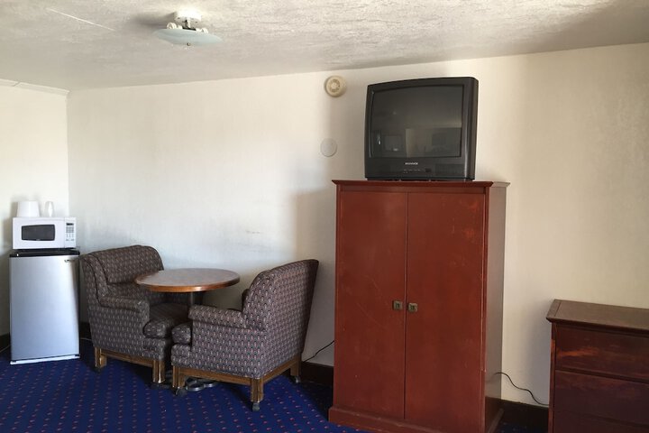 Room 9 of 21