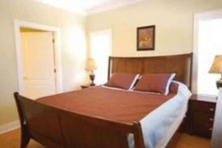Room 9 of 19